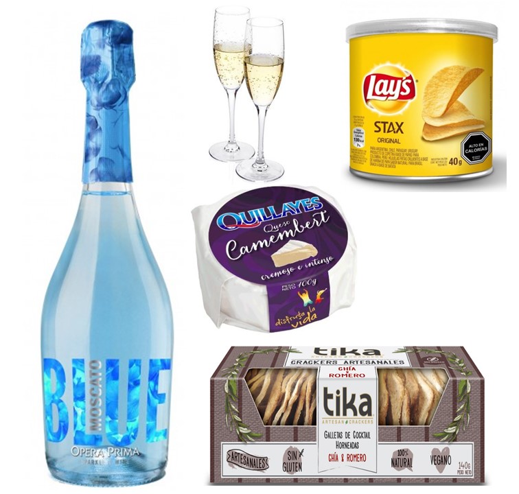 Espumante Opera Prima Blue, Queso camembert, Galletas Crackers, Papas Fritas En Tarro y Copas