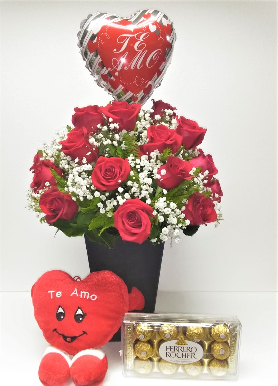 Caja especial 24 rosas, Bombones Ferrero Rocher 150grs, Peluche Corazon y Globito